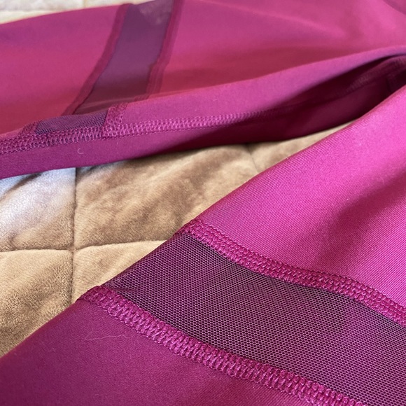 Old Navy Active Legging - Picture 4 of 10